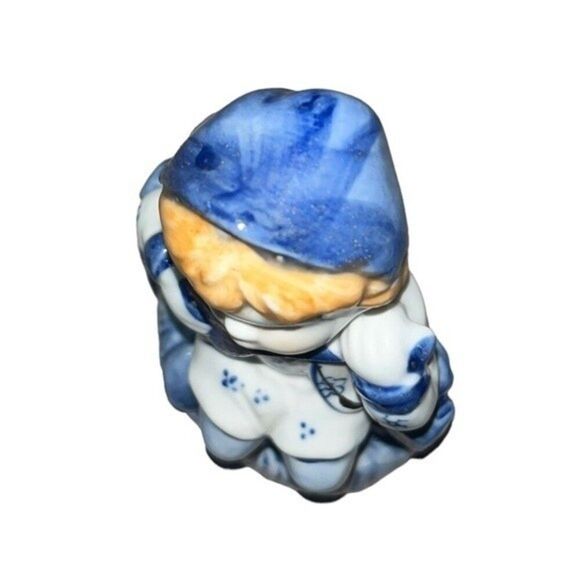 Vintage Porcelain Hand-painted Figurine Redhead Boy on Bench Playing Mandolin - Picture 11 of 12